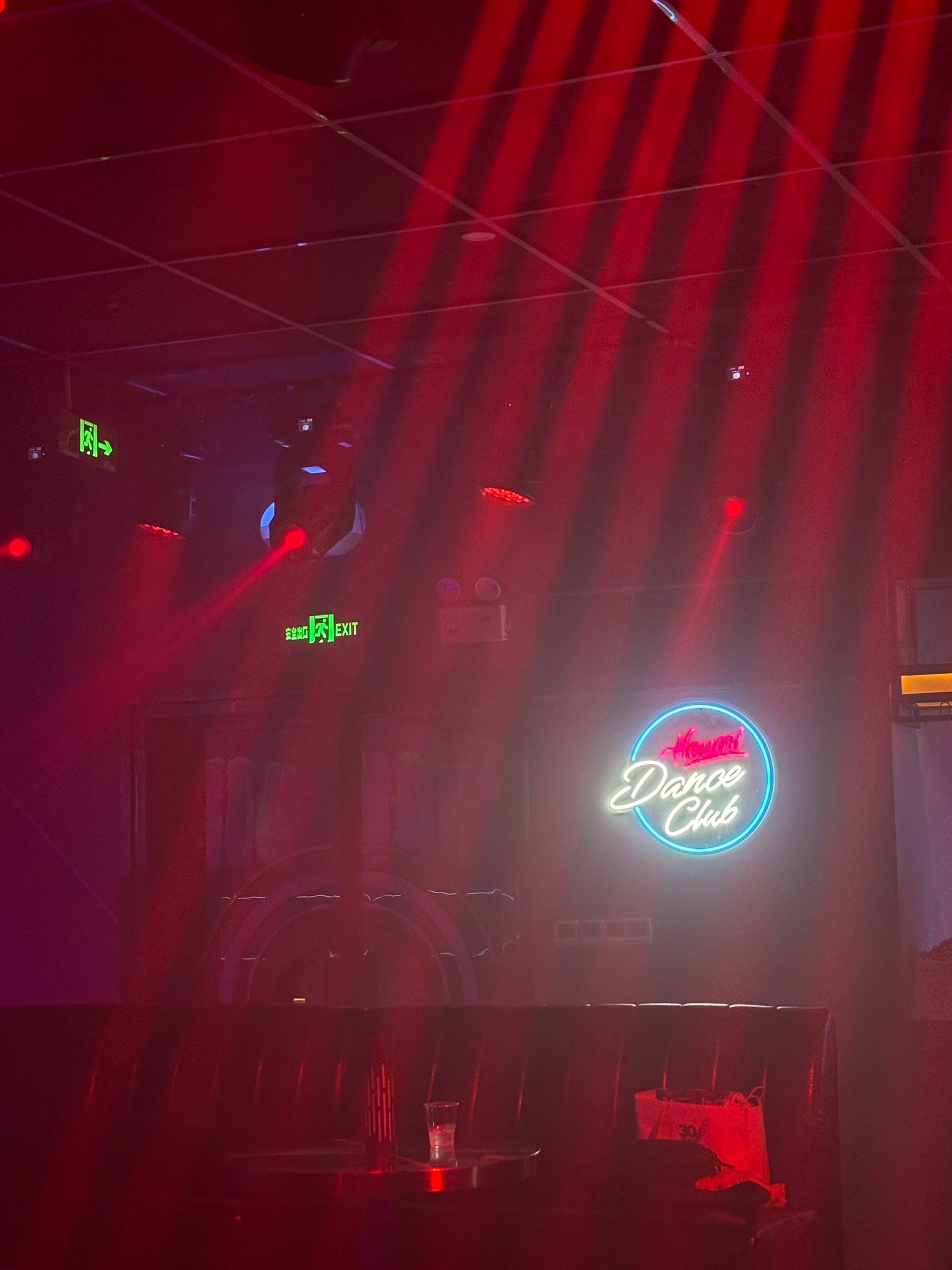 上海商务ktv划算吗值得去体验-奉贤区ktv预定