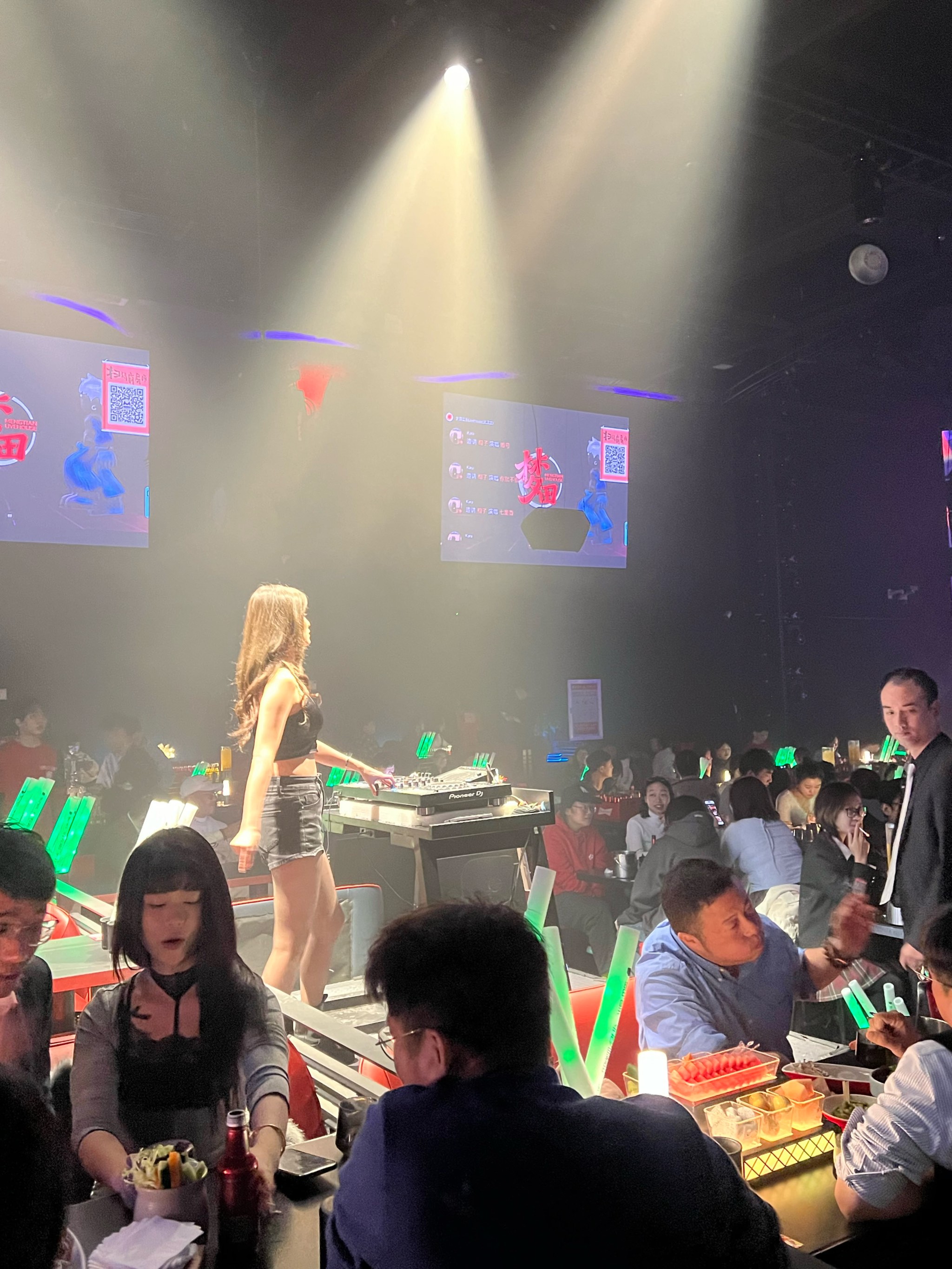 上海商务ktv中低端区别解析-普陀区ktv预定